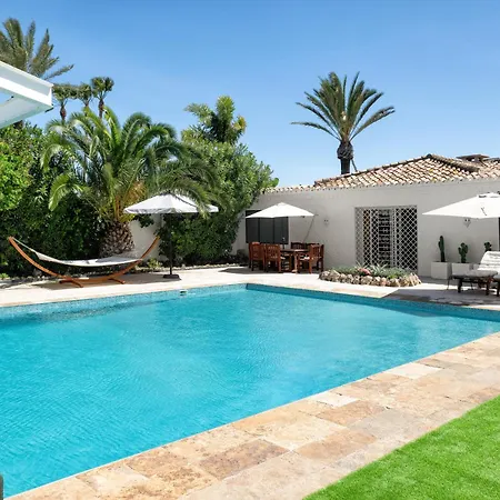 Casa Honey First Line Villa-puerto Banus Golden Mile 马尔韦利亚